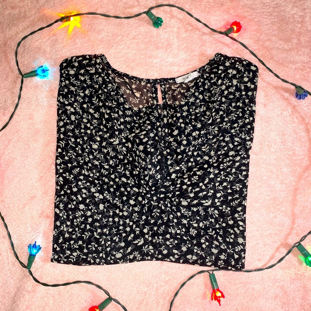 Sheer v neck floral blouse